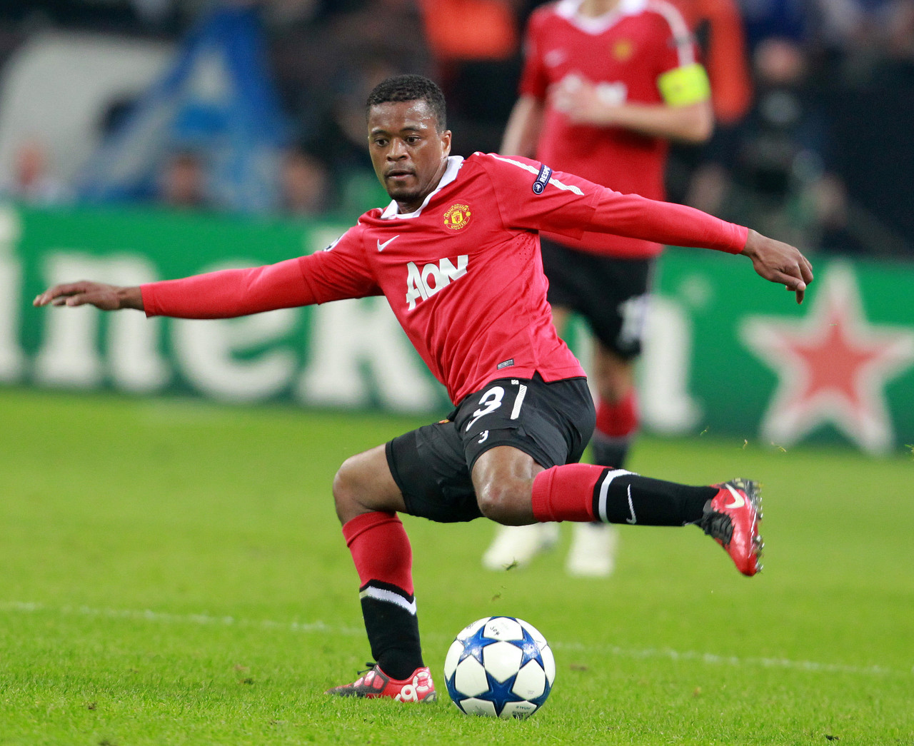 拖累中国足 拖累中国足